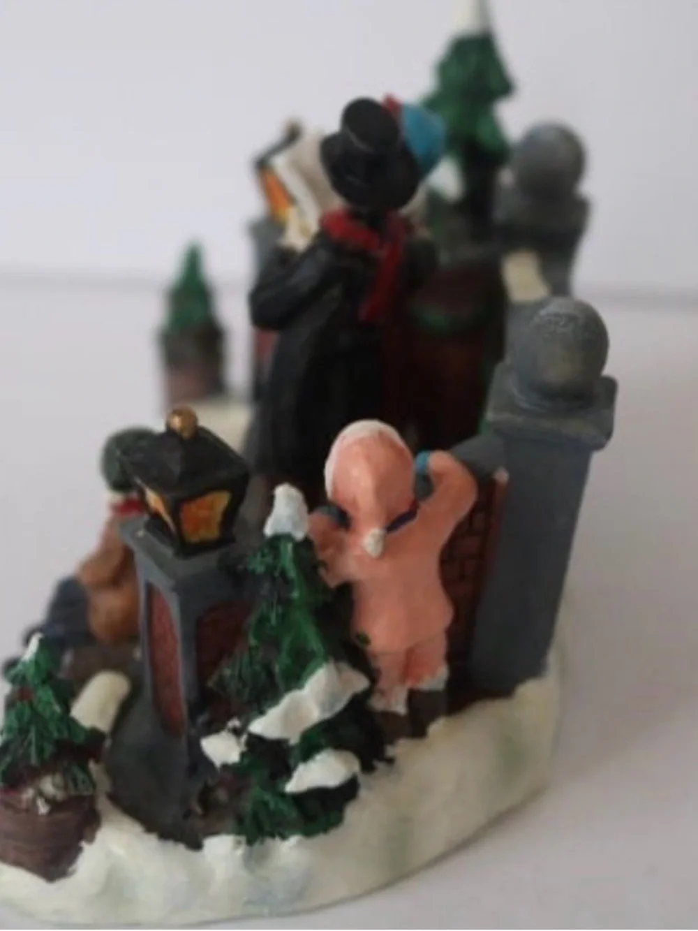 Vintage Christmas Carolers Figurine Sculpture